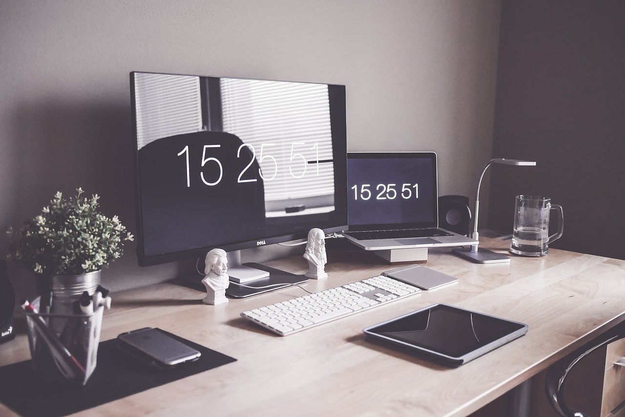 Make Your Work Desk More Organized