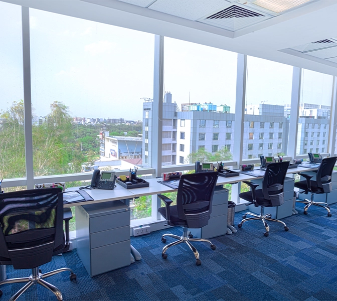 Hot Desking in Saket